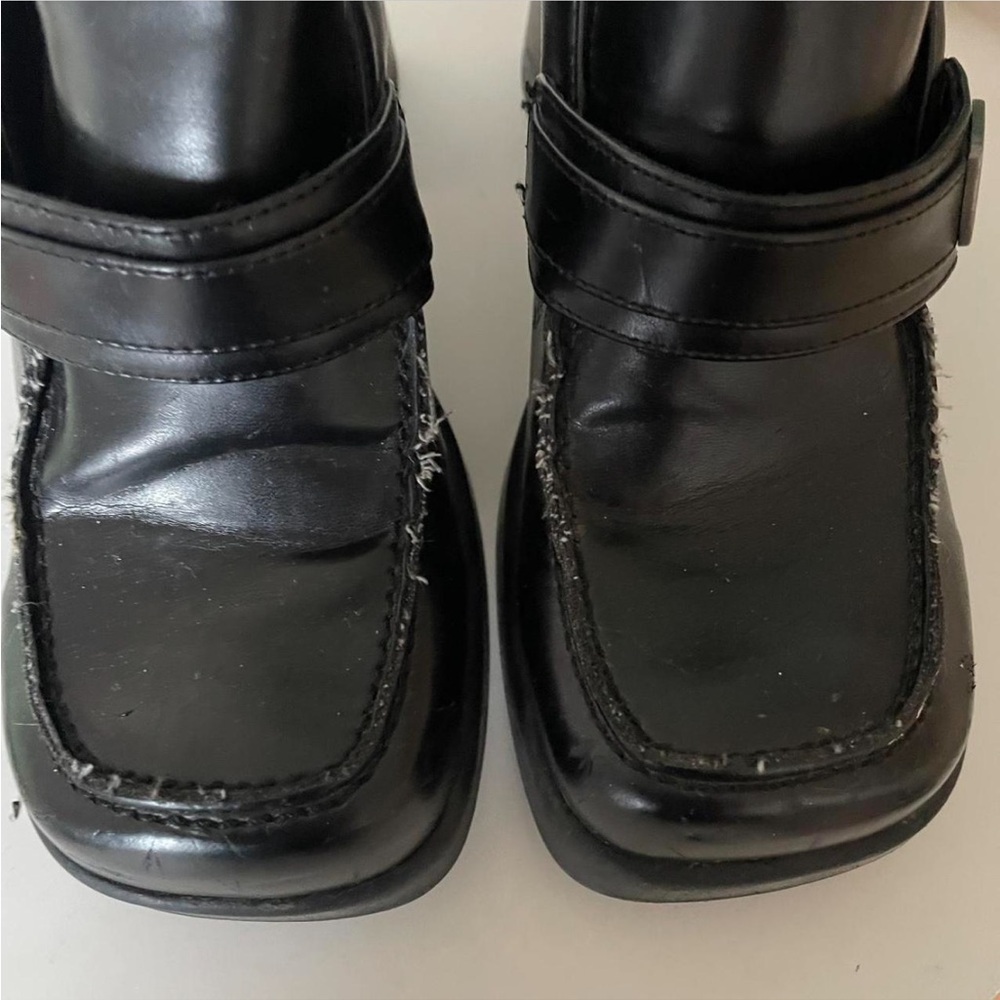 SOLD Vintage 90s Y2K LEI Faux Leather Loafer Chunky Heels - Picture 6 of 8